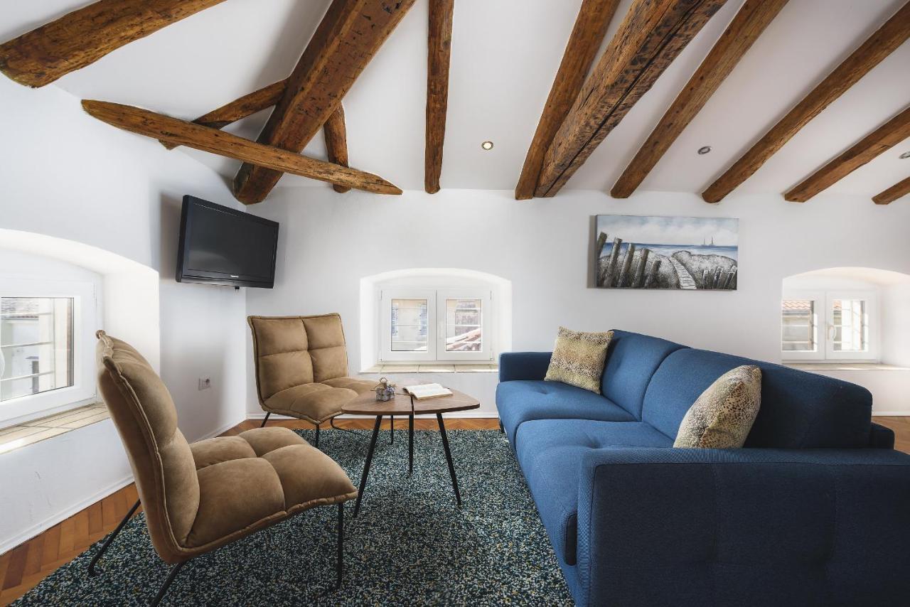 Urban Loft Old Town Porec Exterior photo